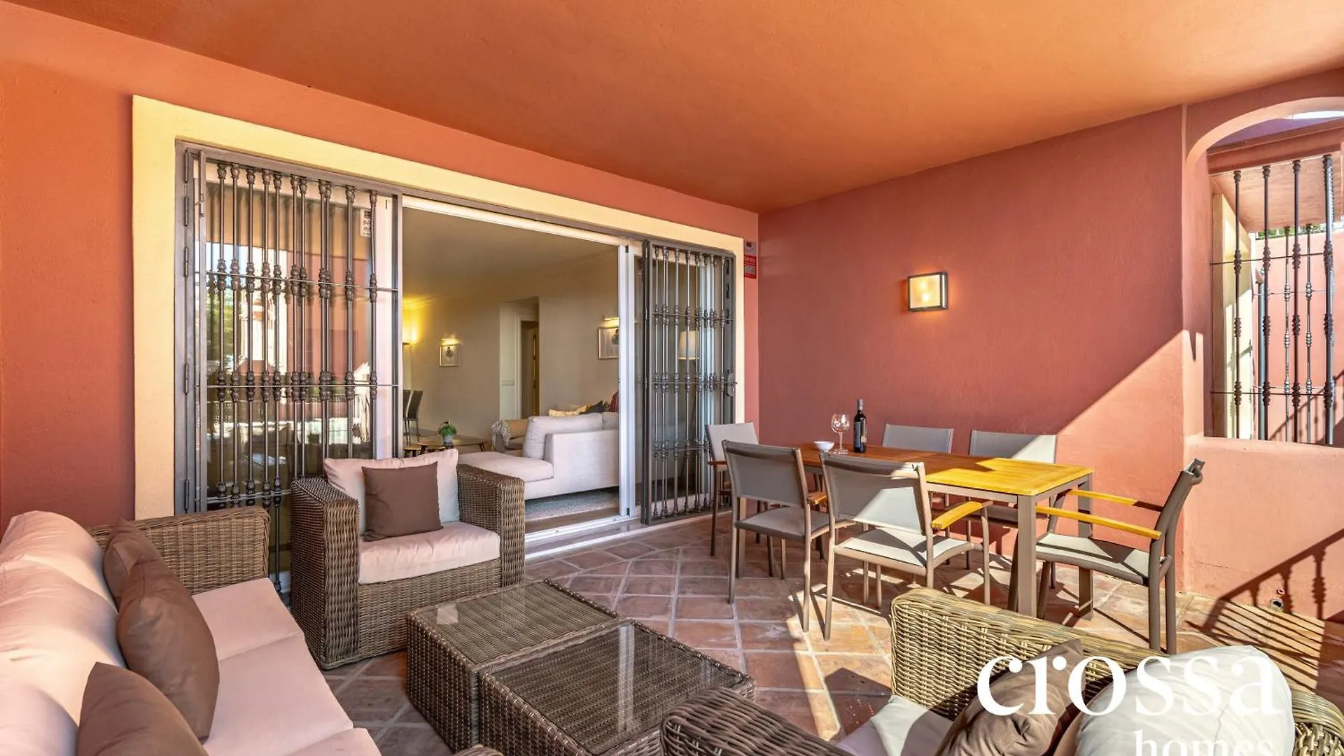 Elegant Golf Apt, Peace, Pool, Panoramic Views Malaga Apartment