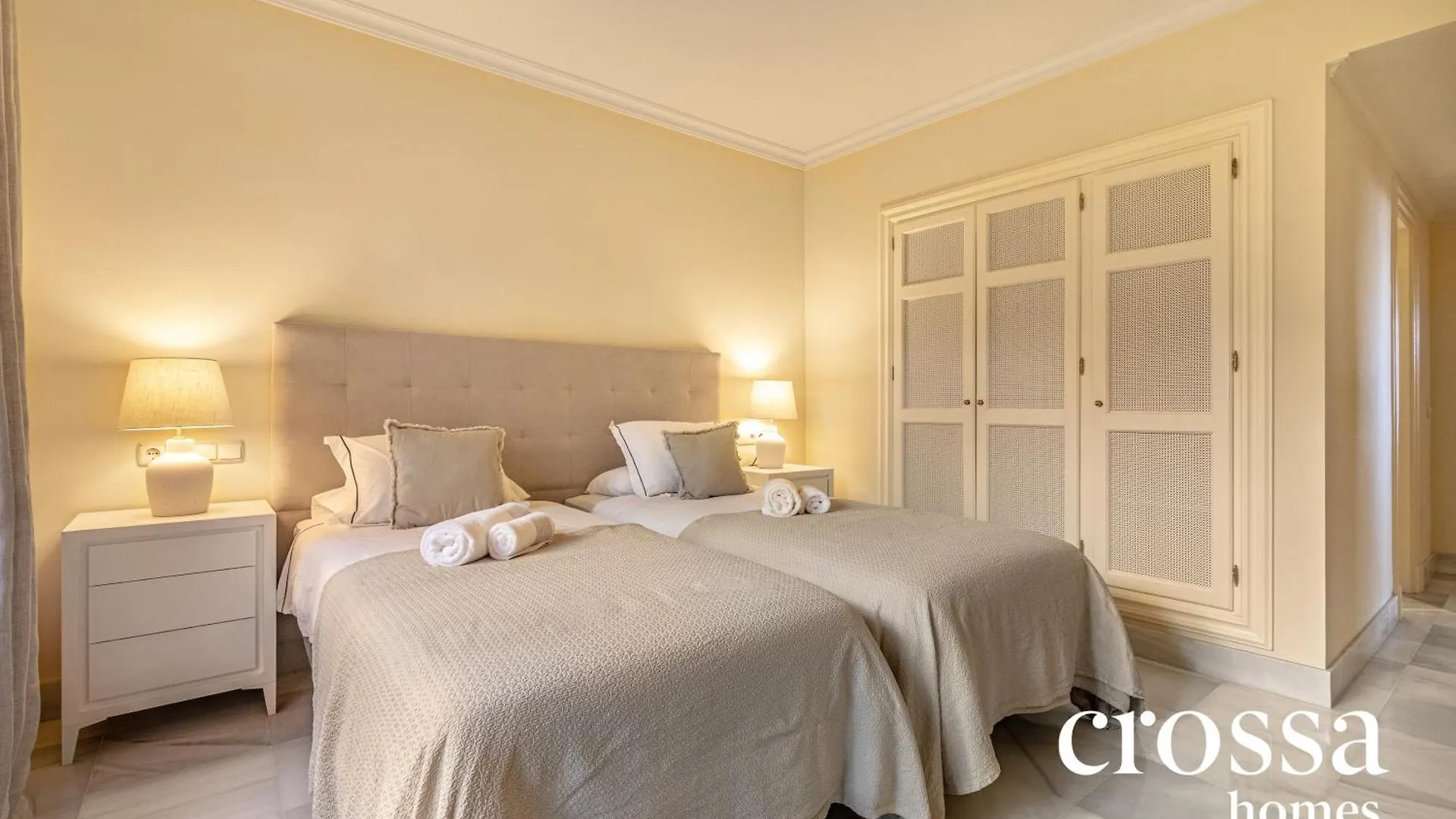 Elegant Golf Apt, Peace, Pool, Panoramic Views Malaga